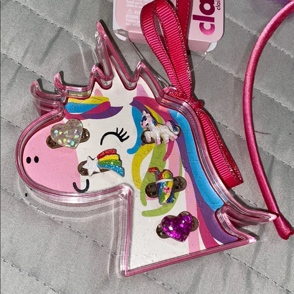 NWT Claire’s bundle unicorn